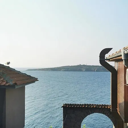 Damaris ゲストハウス 3*