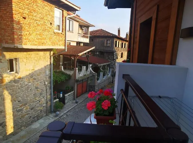 Damaris Созополь