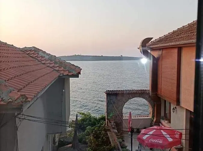 Damaris Гостевой дом 3*